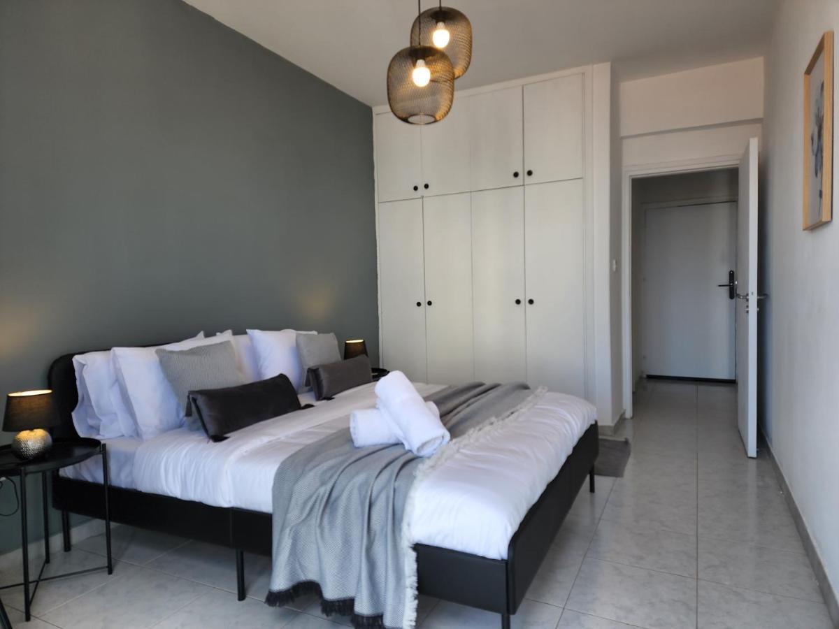 Kay'S City & Seaview One Bedroom Apartment Larnaca Bagian luar foto